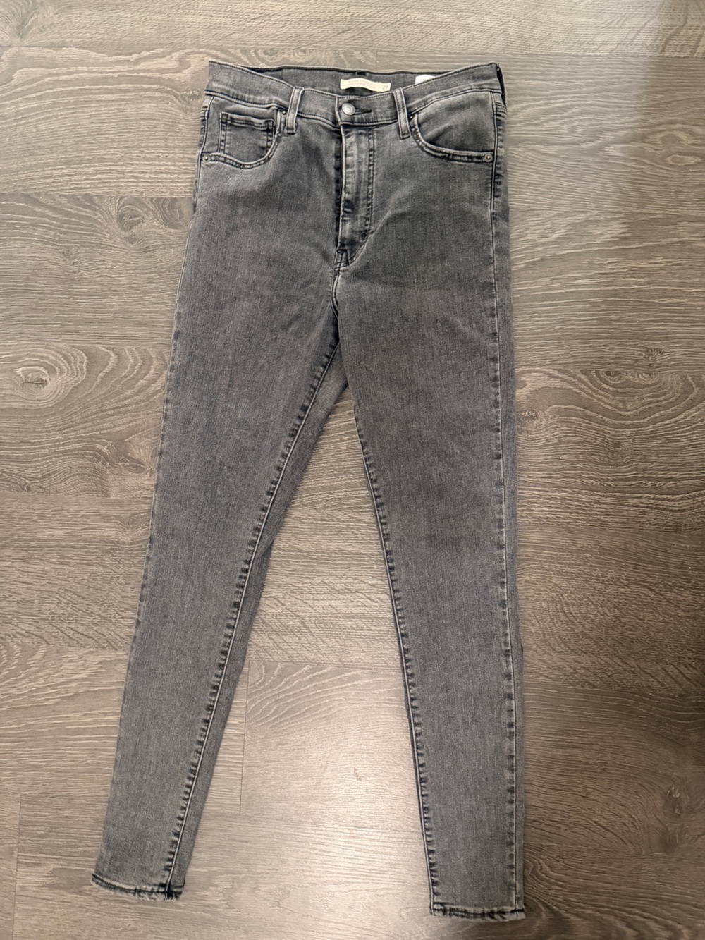 Levi’s 720 Mile High Super Skinny Jeans – Grey – Size 29